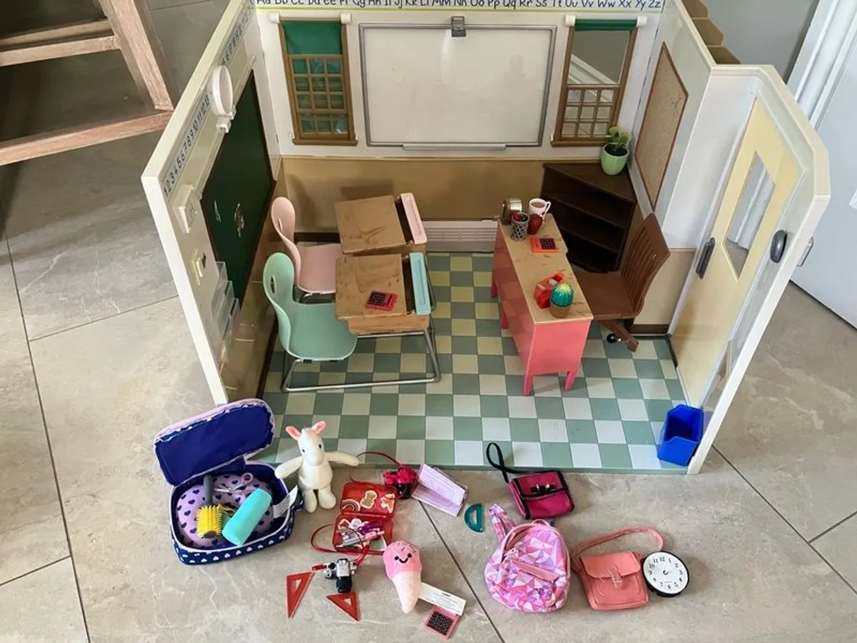 Our generation school house - Image 1