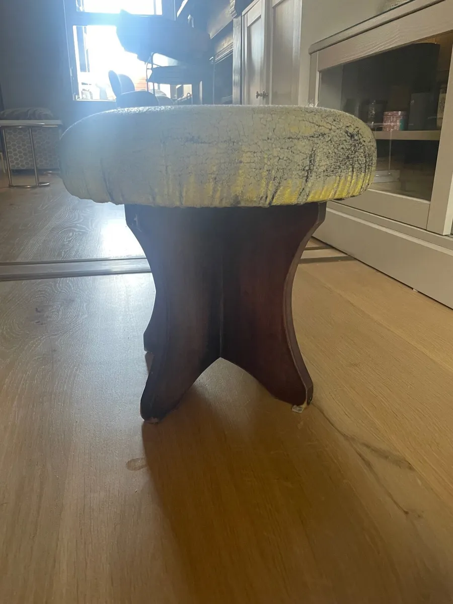 Foot stool - Image 1