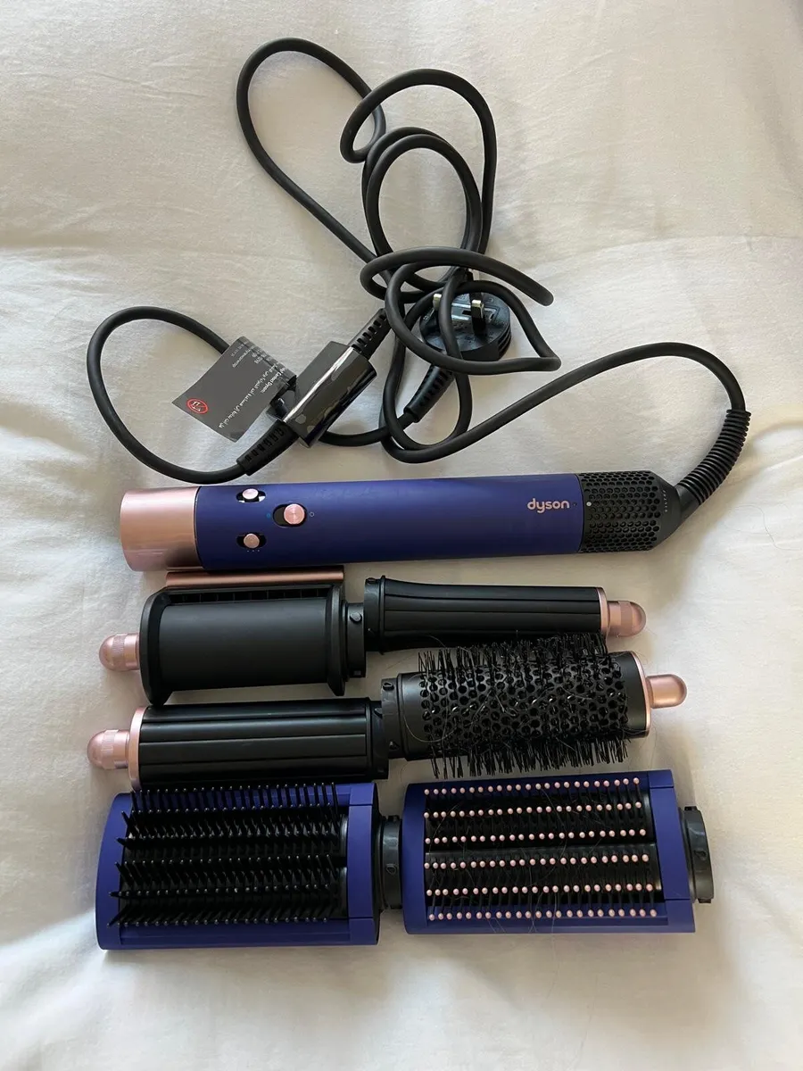 Dyson Airwrap multi-styler and dryer | Like New - Image 1