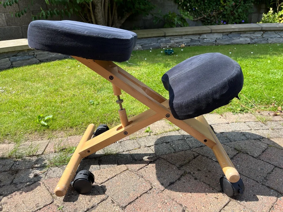 Kneeling Chair - Image 1