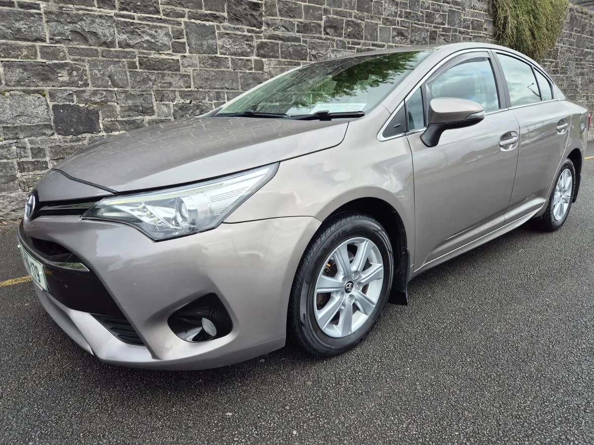 161 Toyota Avensis LOW KMS!! Trade in's+warranty - Image 3