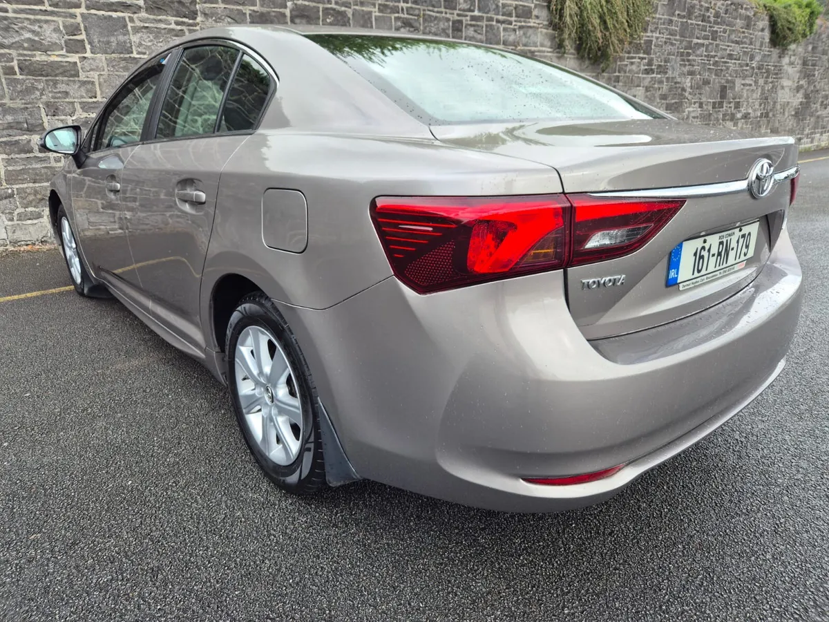 161 Toyota Avensis LOW KMS!! Trade in's+warranty - Image 2