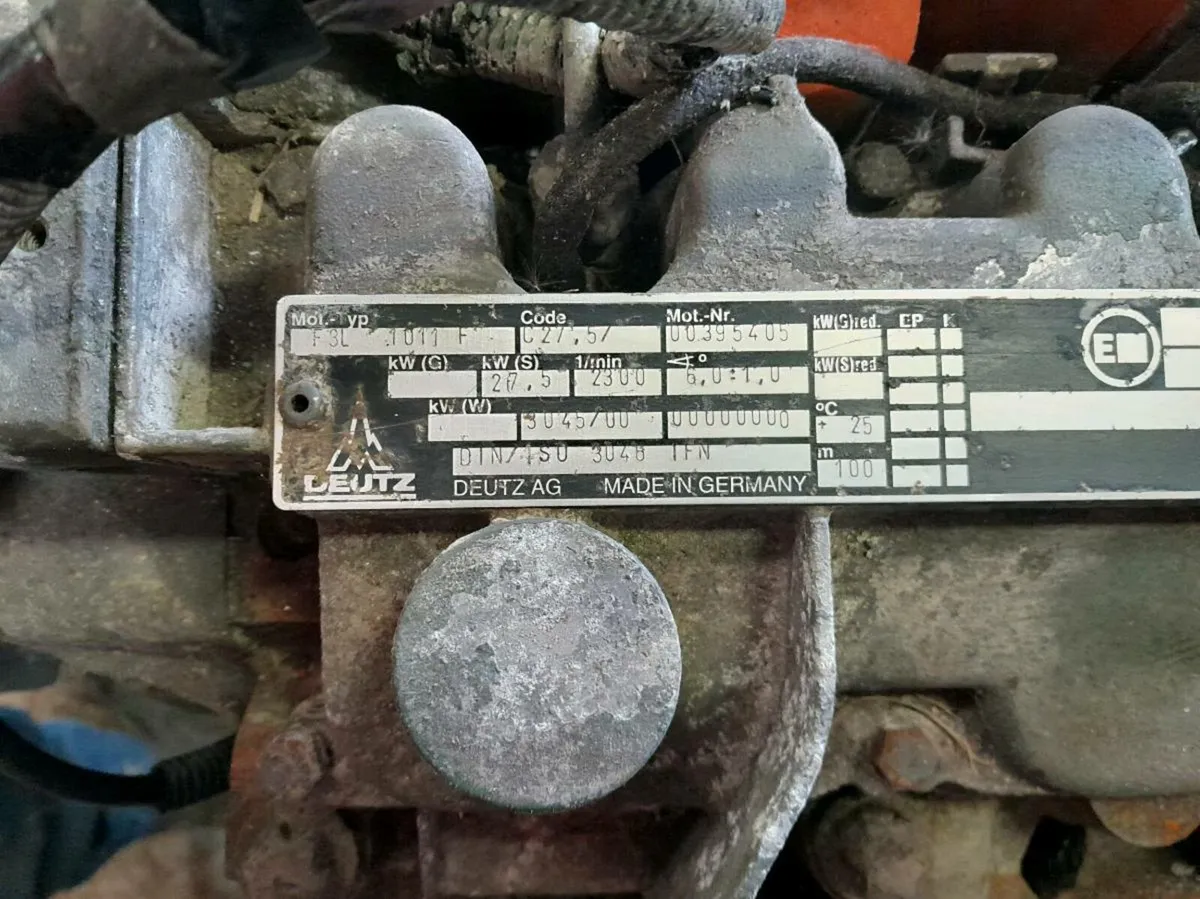Engine for sale - Image 1