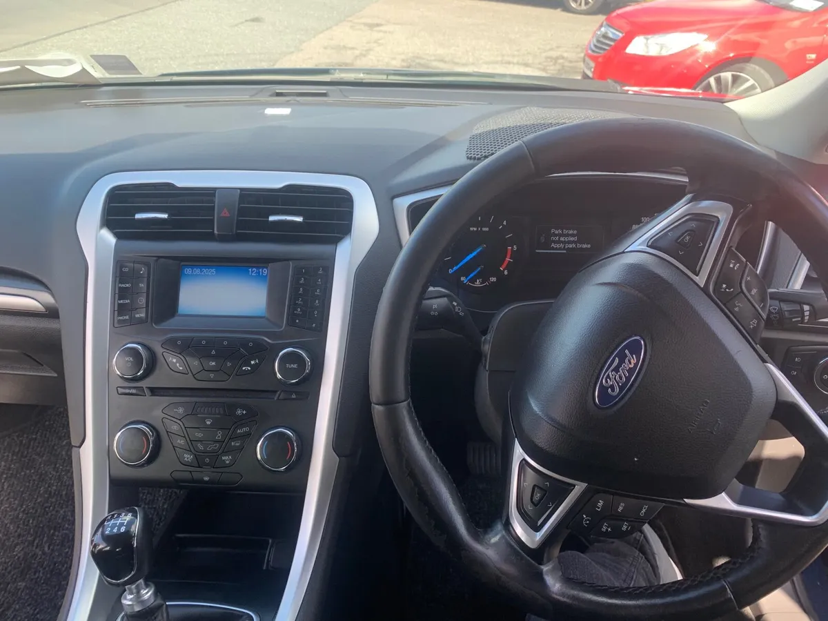 Ford Mondeo 2016 - Image 2