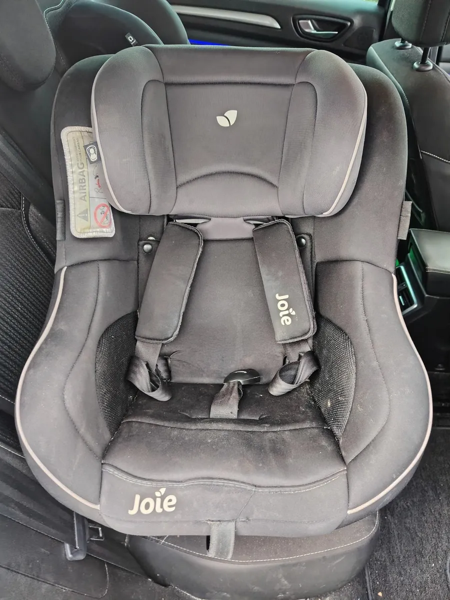 Joie 360 car seat - Image 2