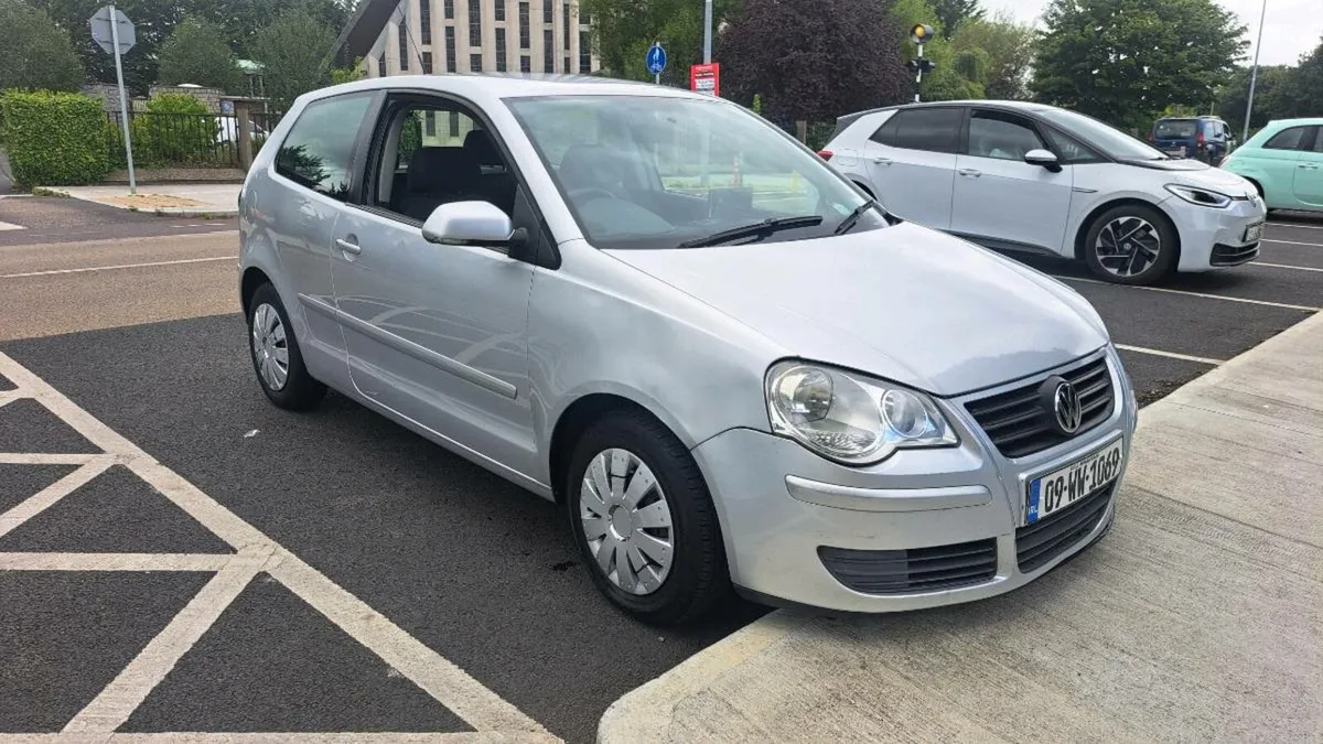 Polo 1.2 petrol 2009 Fresh nct long tax Car play - Image 1