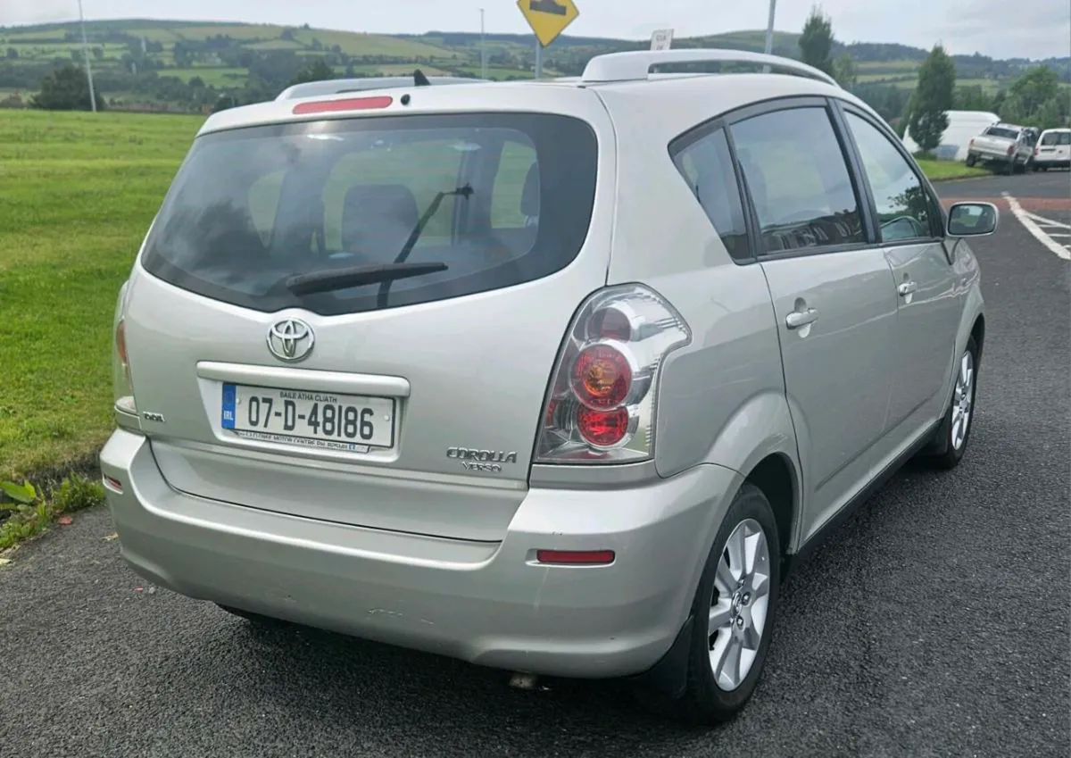 2007 Toyota Corolla Verso 7seat - Image 3