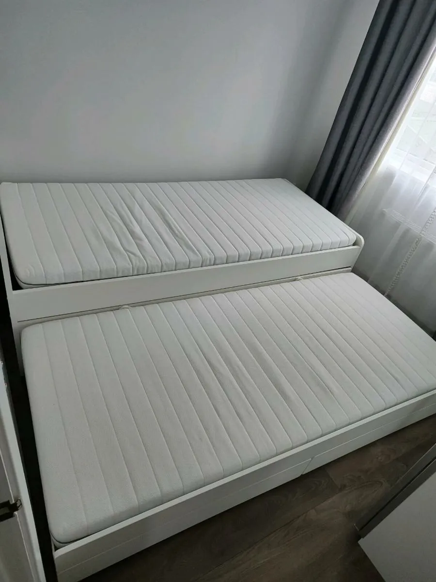 Children's bed with spare bed, storage, 2xmattress - Image 4