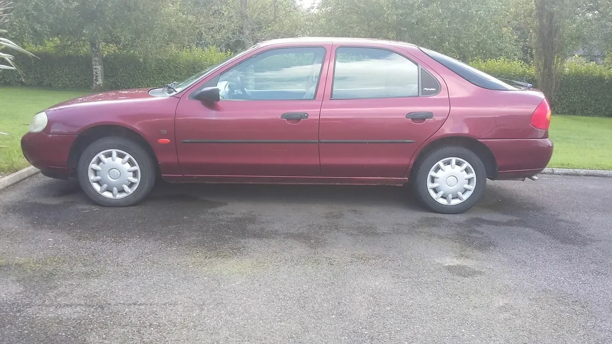 Ford Mondeo 1998 - Image 1
