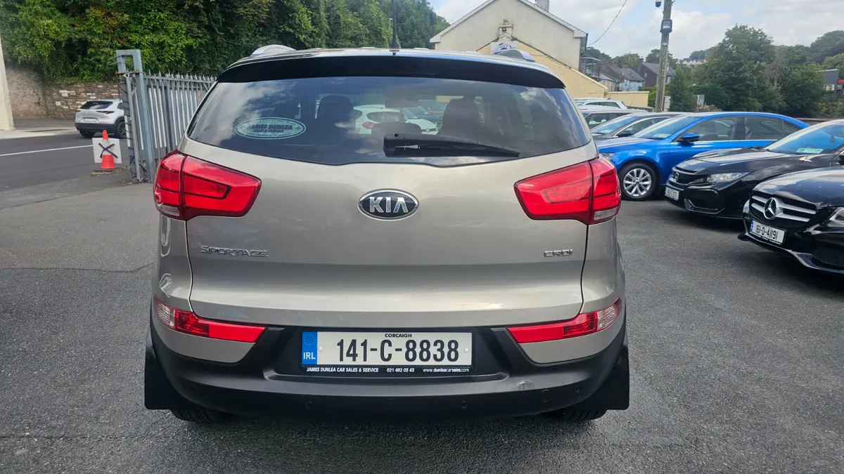 Kia Sportage 2014 1.7 EX - Image 4