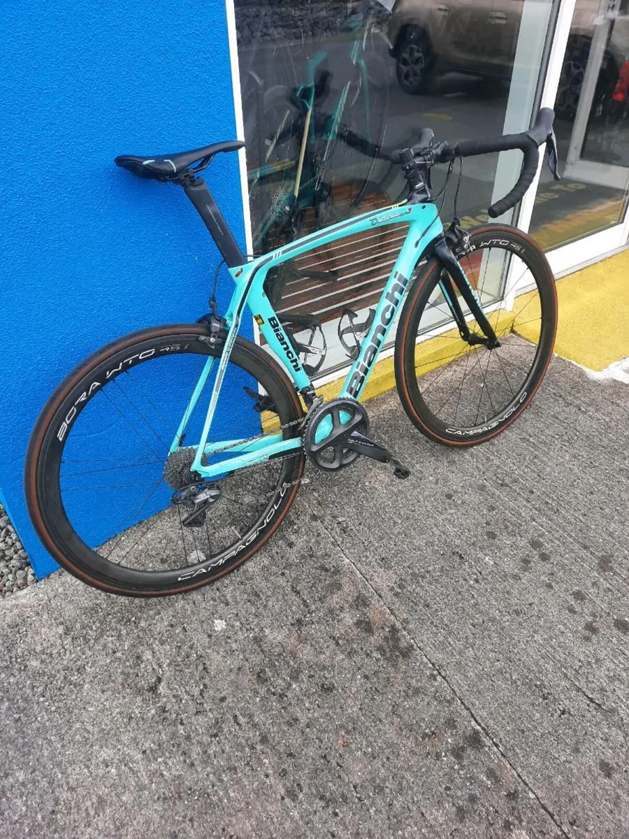 Bianchi oltre  xr3  full ultegra 11sp - Image 4