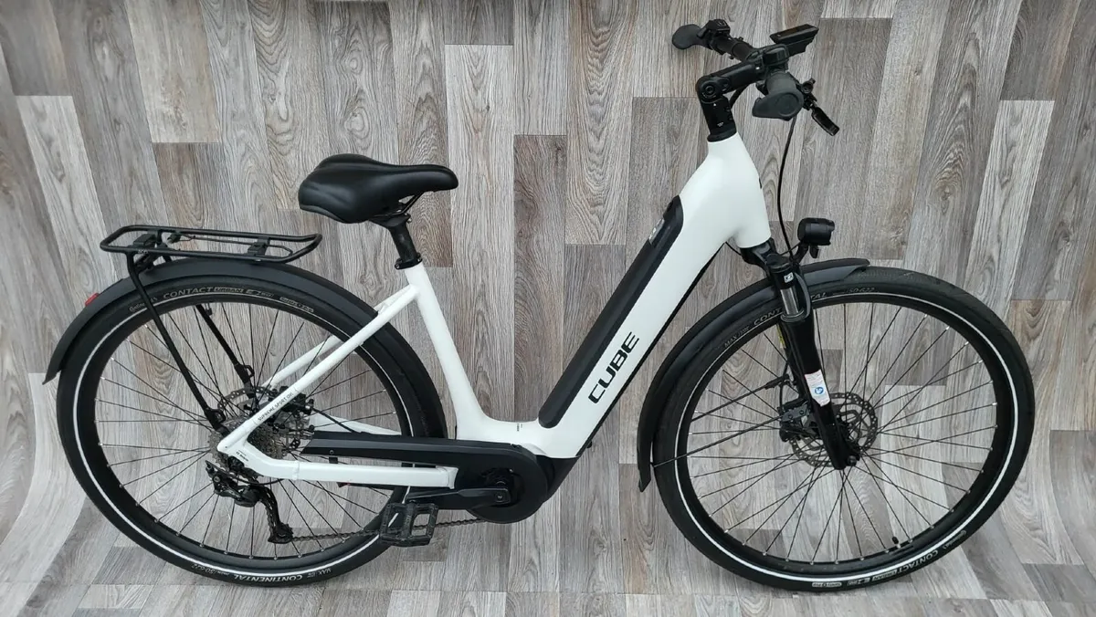 CUBE ELECTRIC BIKE, BOSCH - Image 2