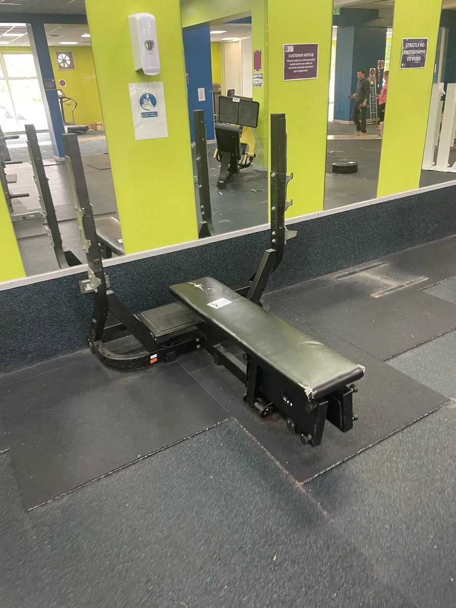 *Gym clear out* Range of equipment - Image 4