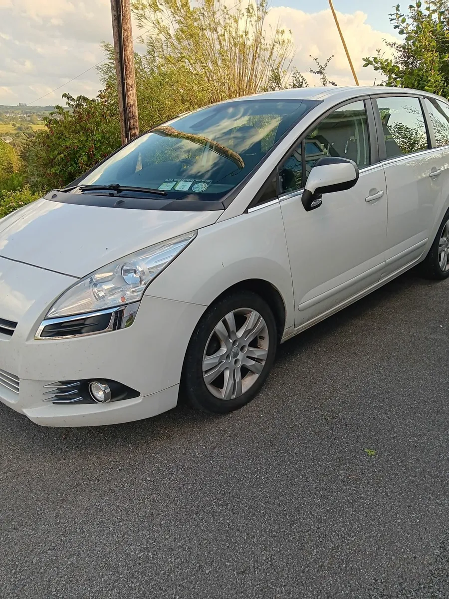 Peugeot  5008 Automatic - Image 1