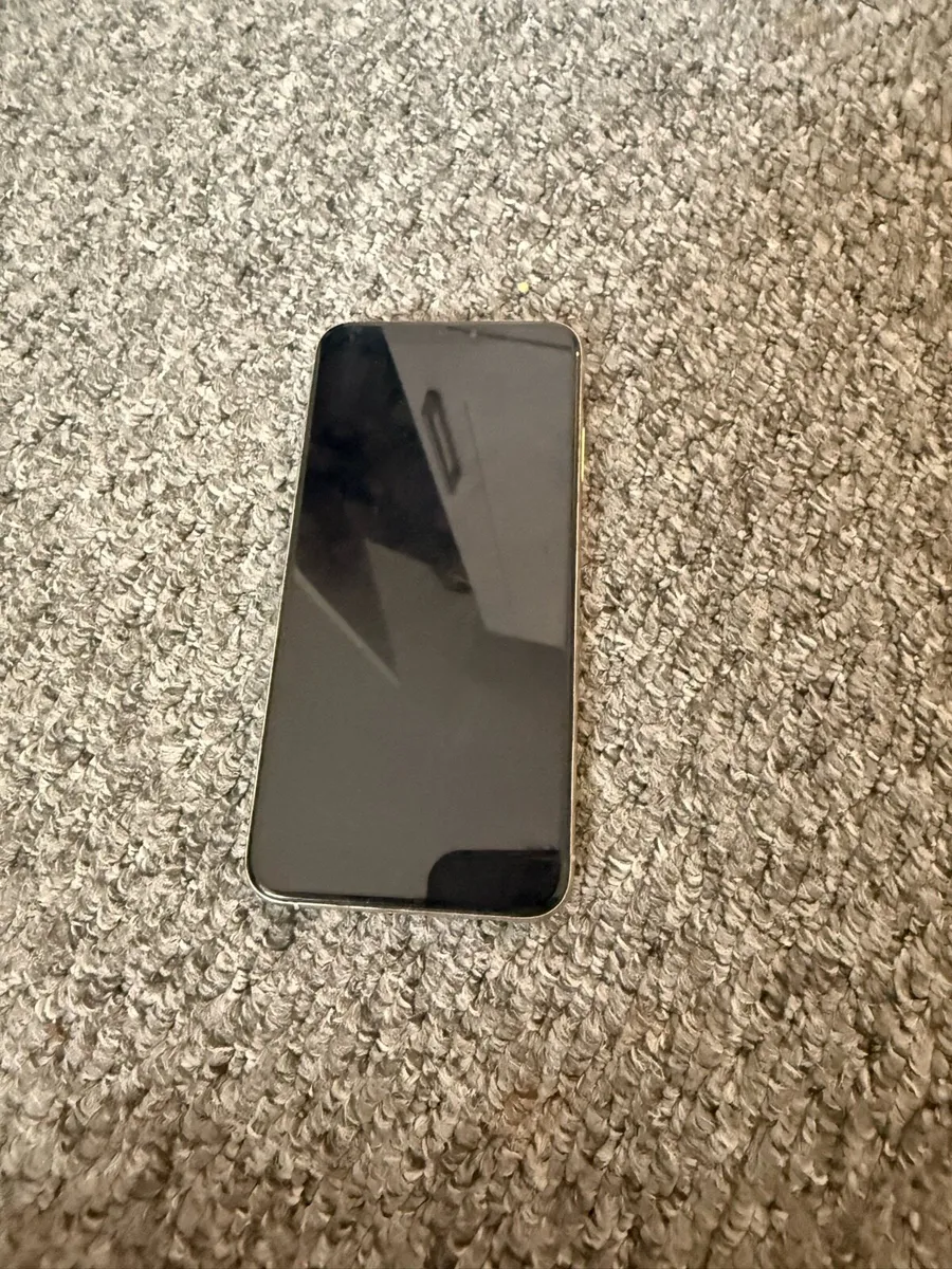 iPhone XS Max  parts - Image 2