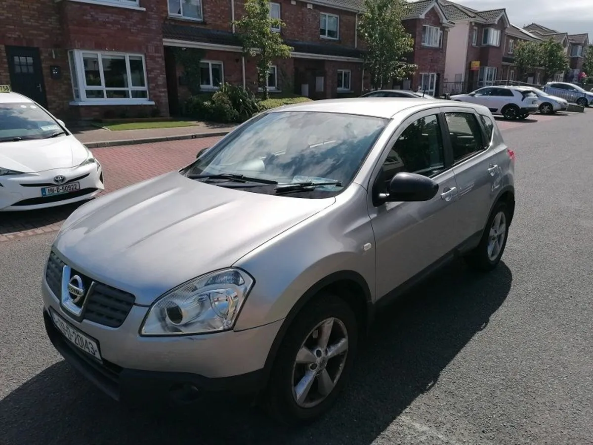 Nissan Qashqai 1.6 petrol, NEW NCT - Image 2