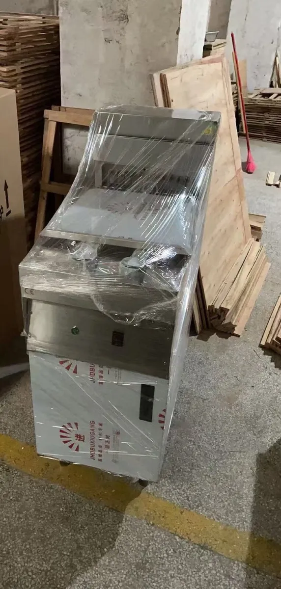 deep fryer electric *NEW* - Image 2