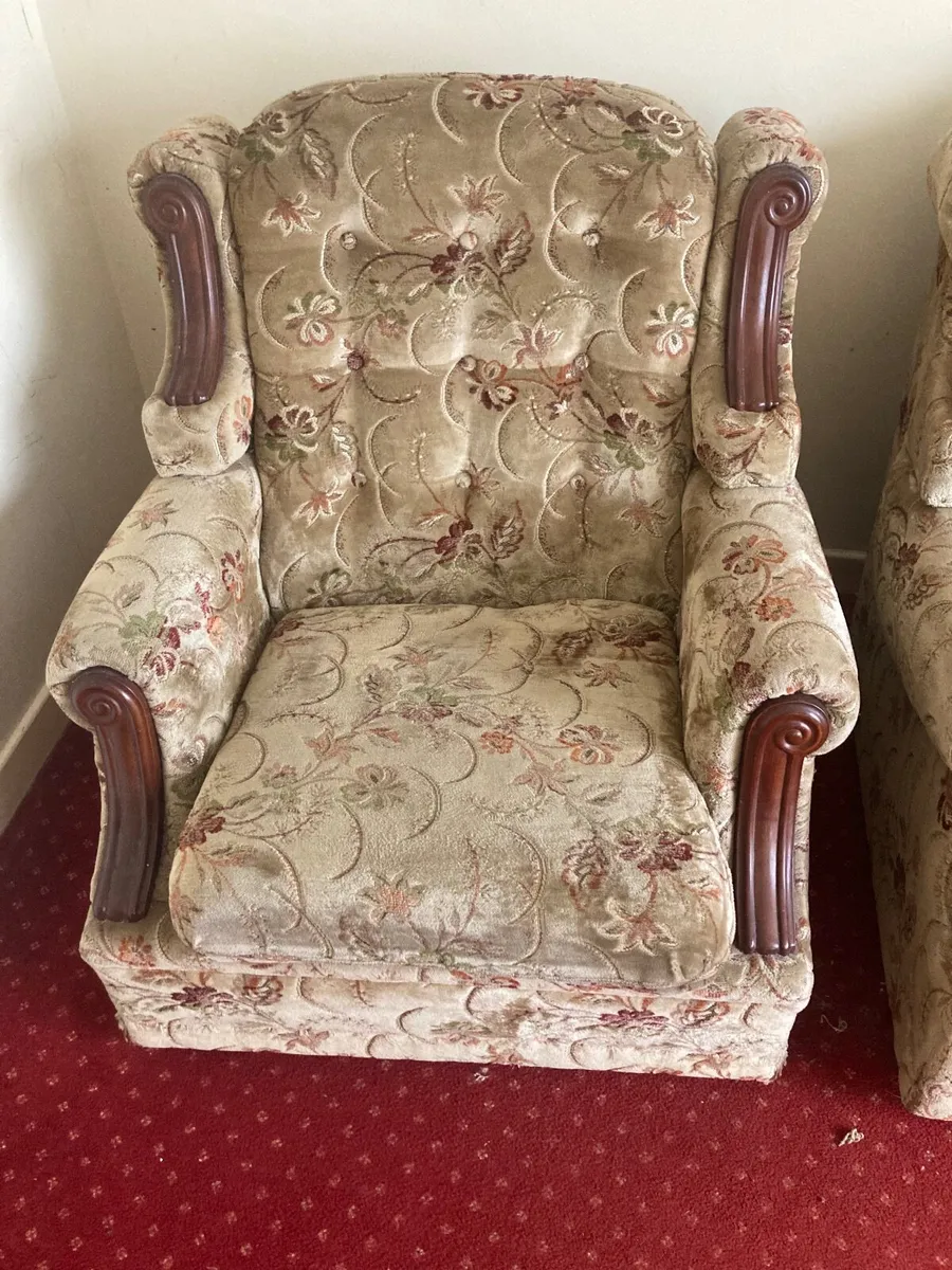 Suite of furniture - Image 3