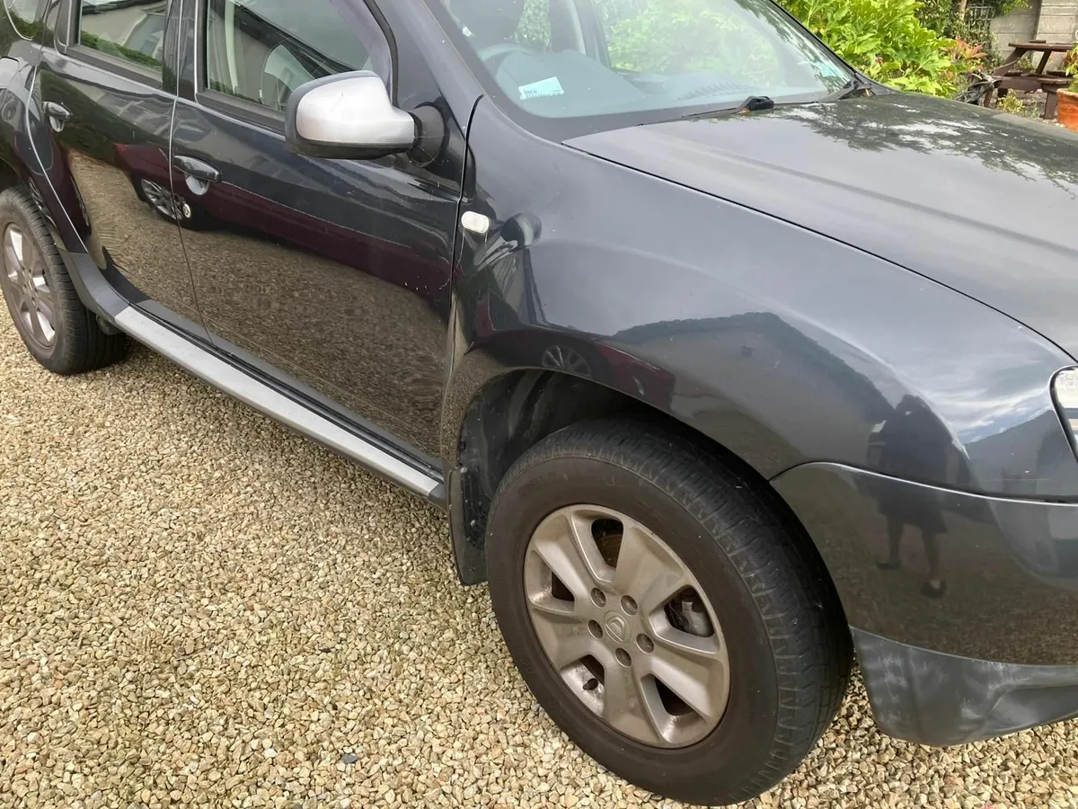 Dacia Duster SIGNATURE Automatic 2018 - Image 2