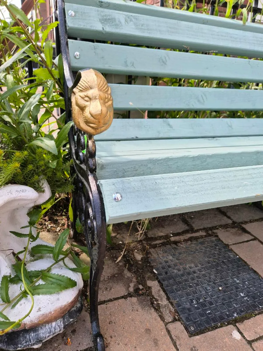 Garden bench Table  Cast iron home house cottage - Image 1