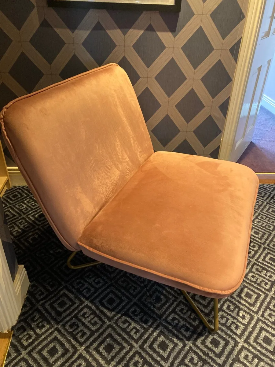 Armchair - Image 1