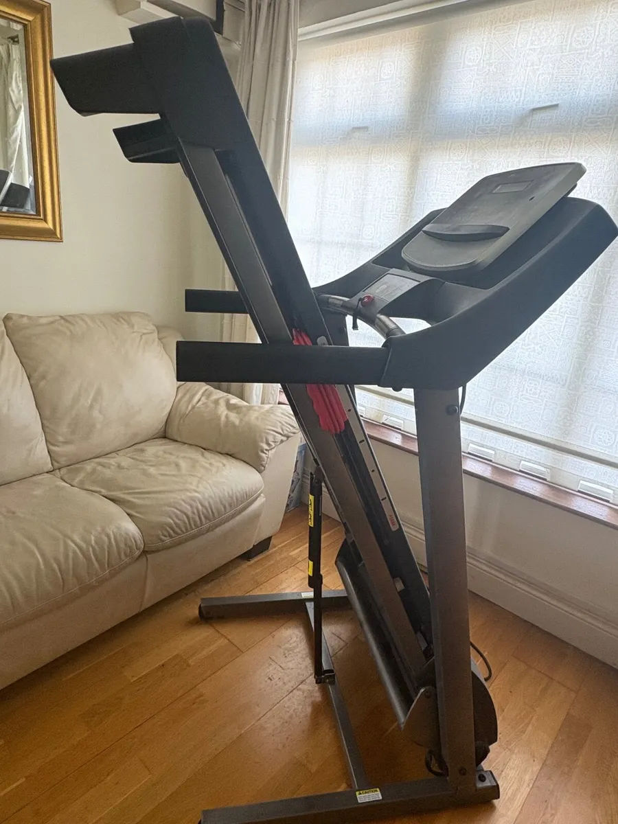 Treadmill - Image 4