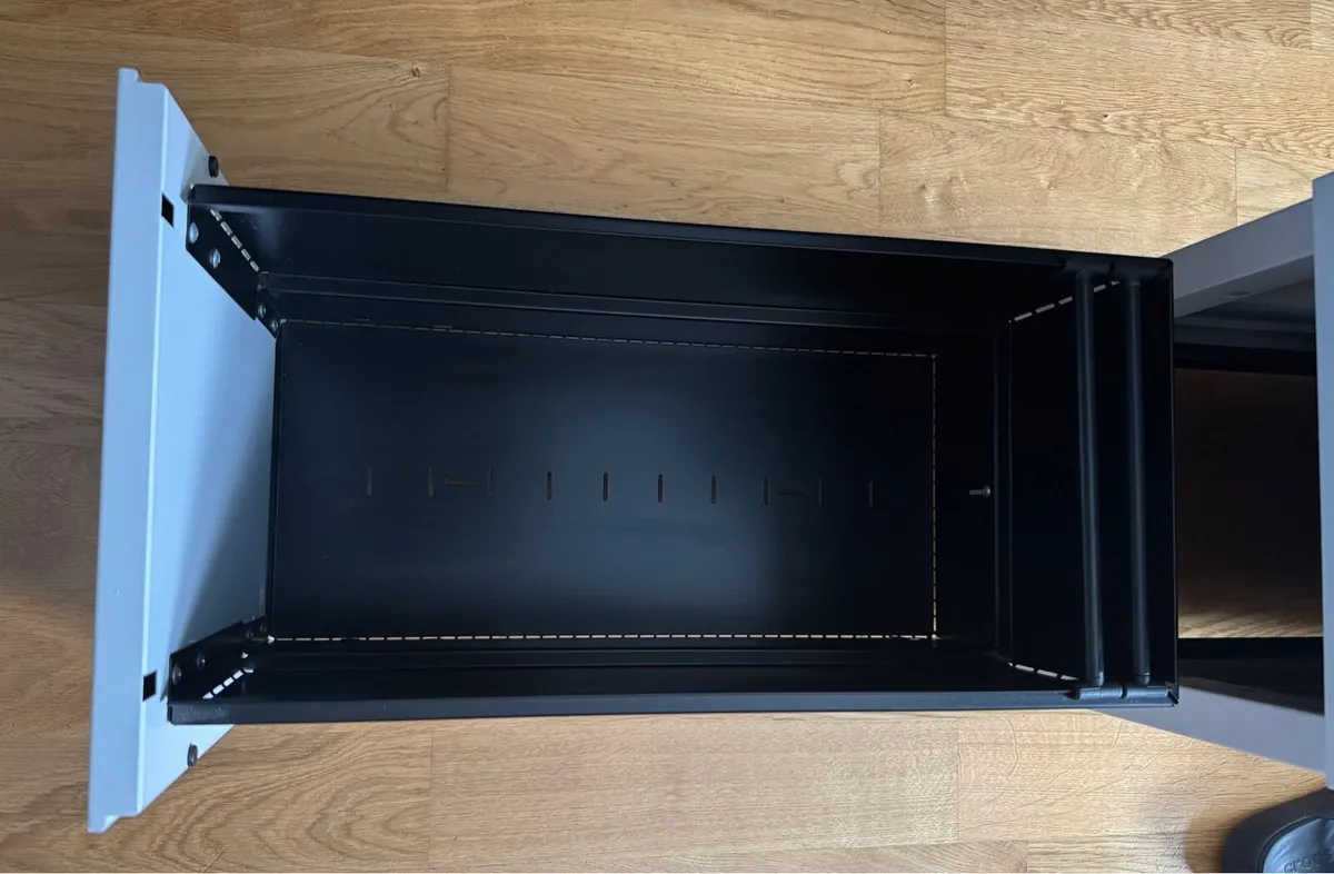 3 Drawer under desk pedestal slimline steel - Image 3