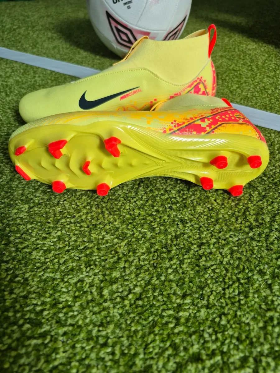 Kids  Nike Mercural 5.5 soccer boots - Image 2