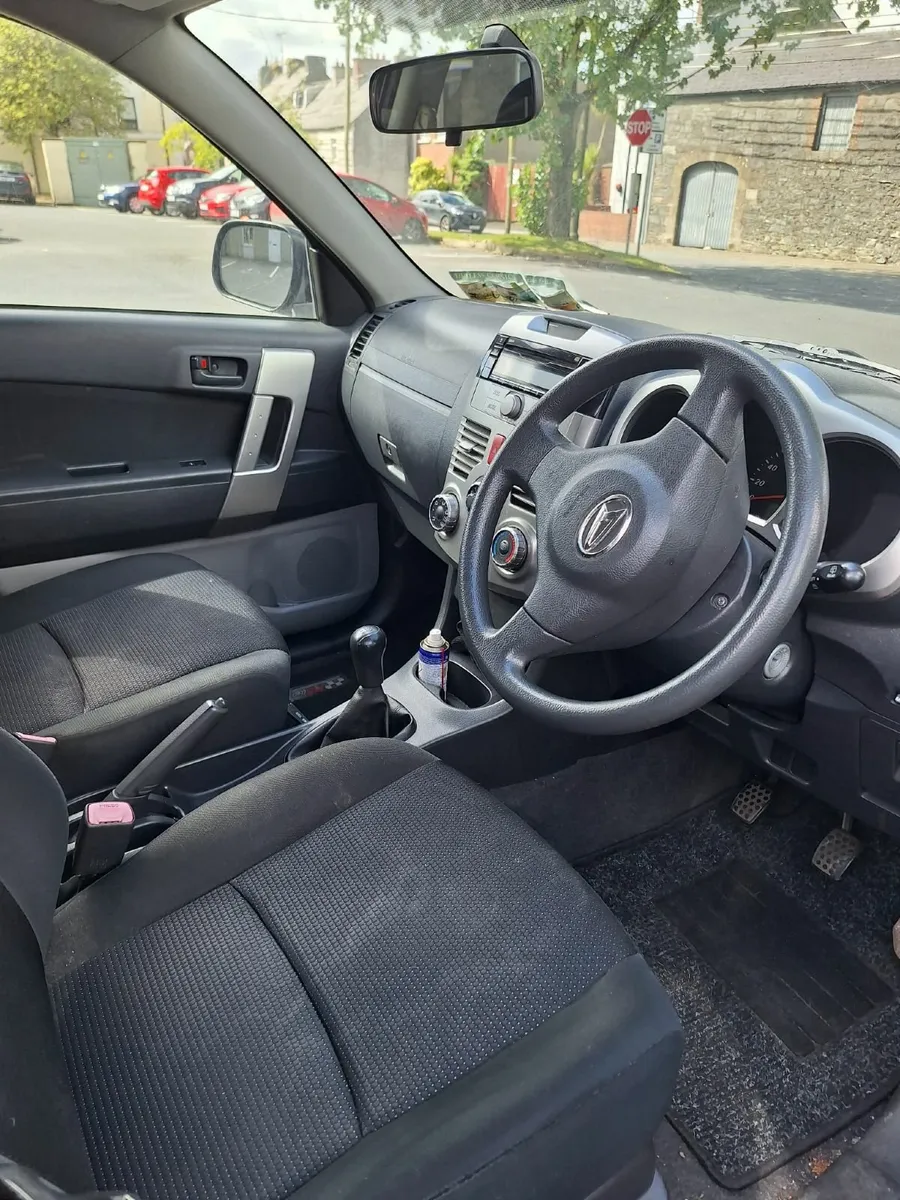 Daihatsu Terios 2010 - Image 2