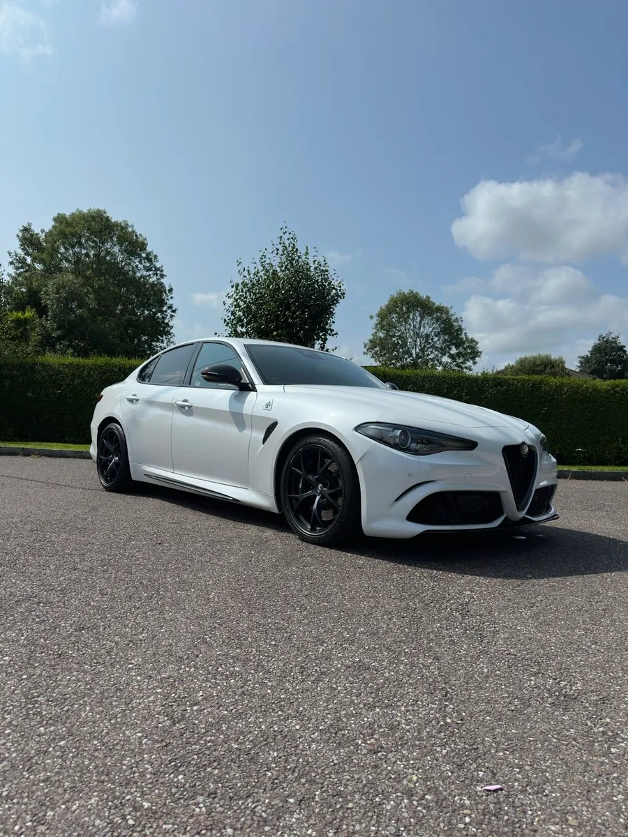 Alfa Romeo Giulia Quadrifoglio - Image 1