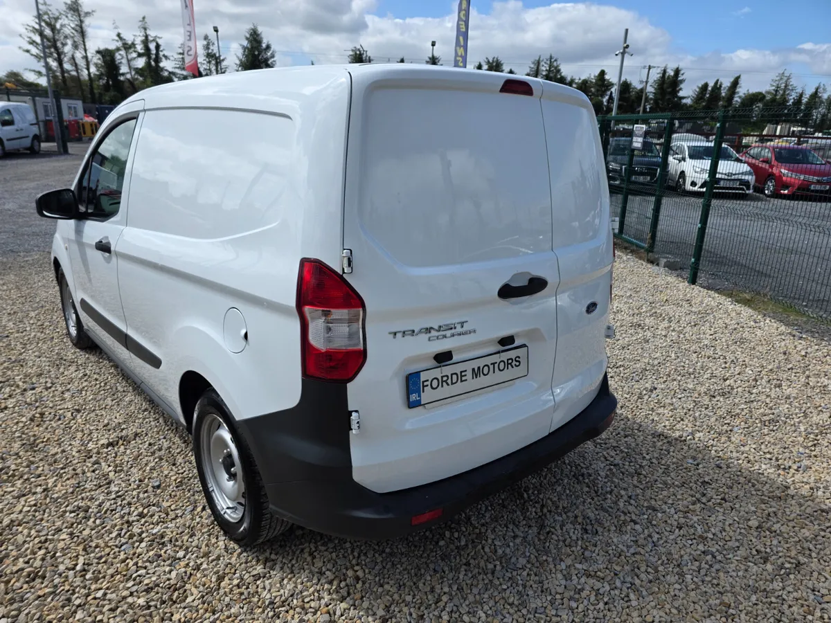 Ford Transit 2015 - Image 3