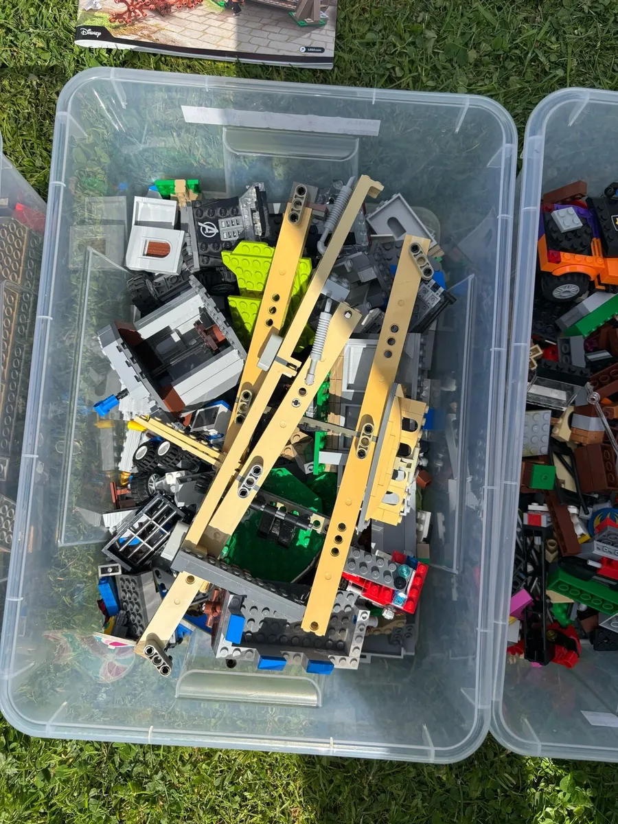 Lego - Image 1