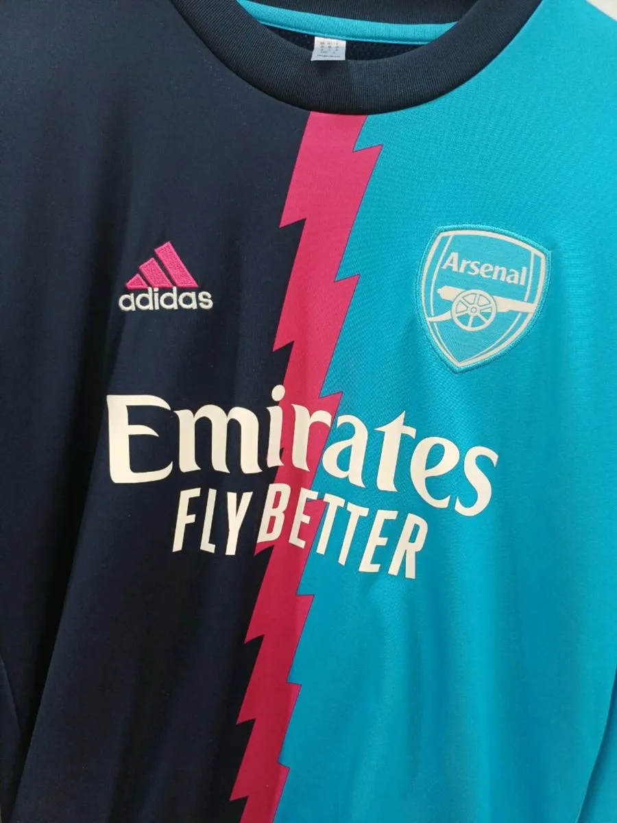 Mens Arsenal sweater extra small 2022/2023 - Image 2