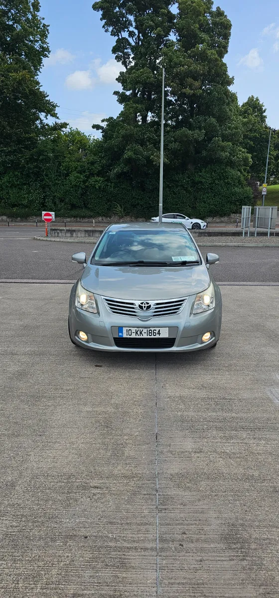 Toyota Avensis 2010 - Image 3