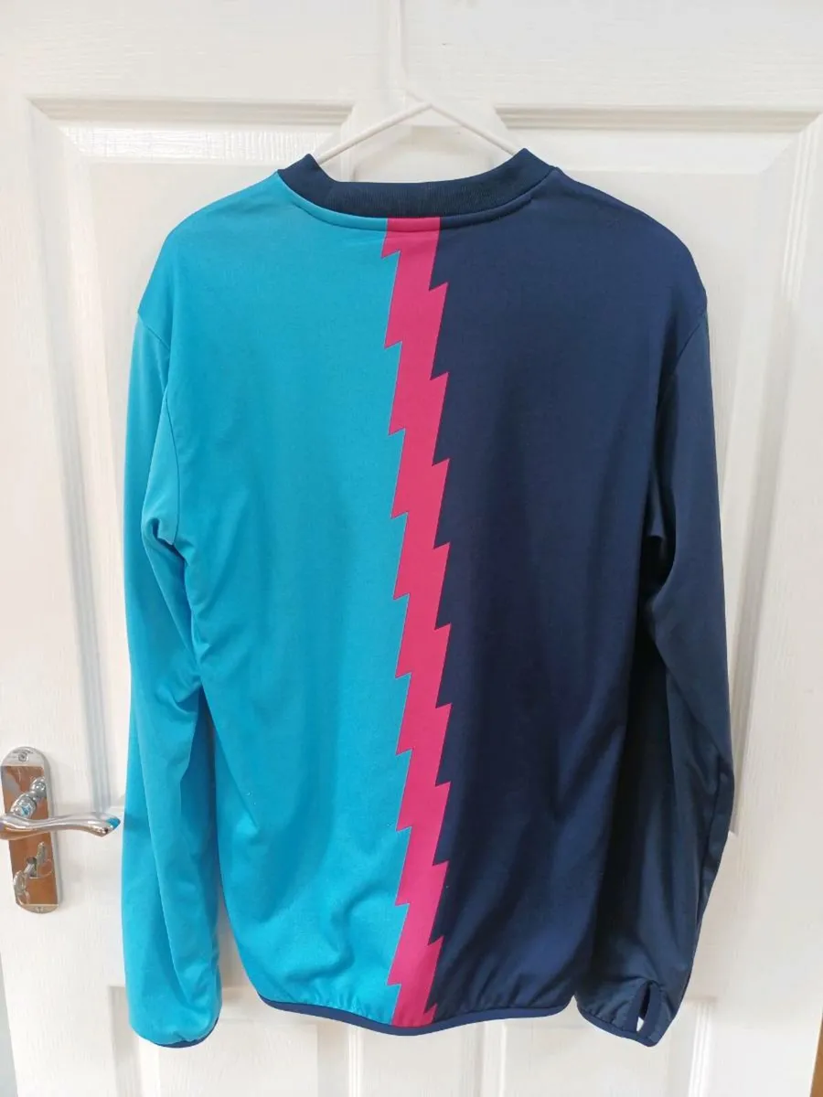 Mens Arsenal sweater extra small 2022/2023 - Image 3