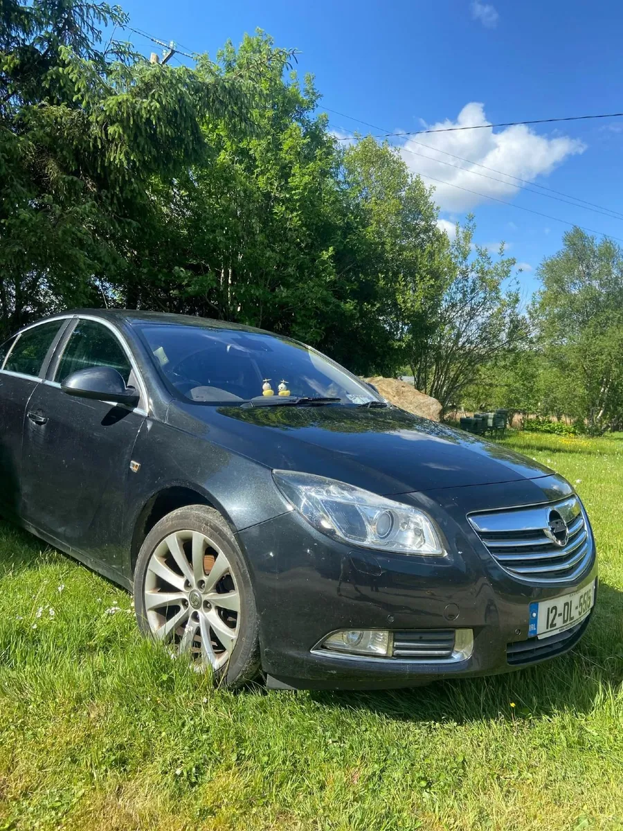 Vauxhall Insignia 2012 - Image 1