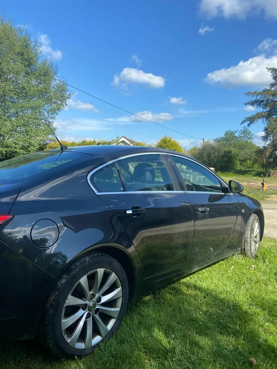 Vauxhall Insignia 2012 - Image 2
