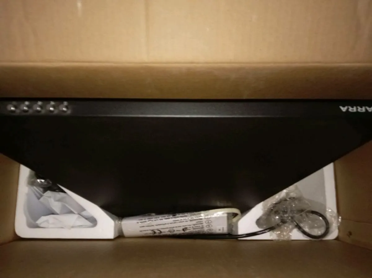 Brand new black cooker hood. - Image 3