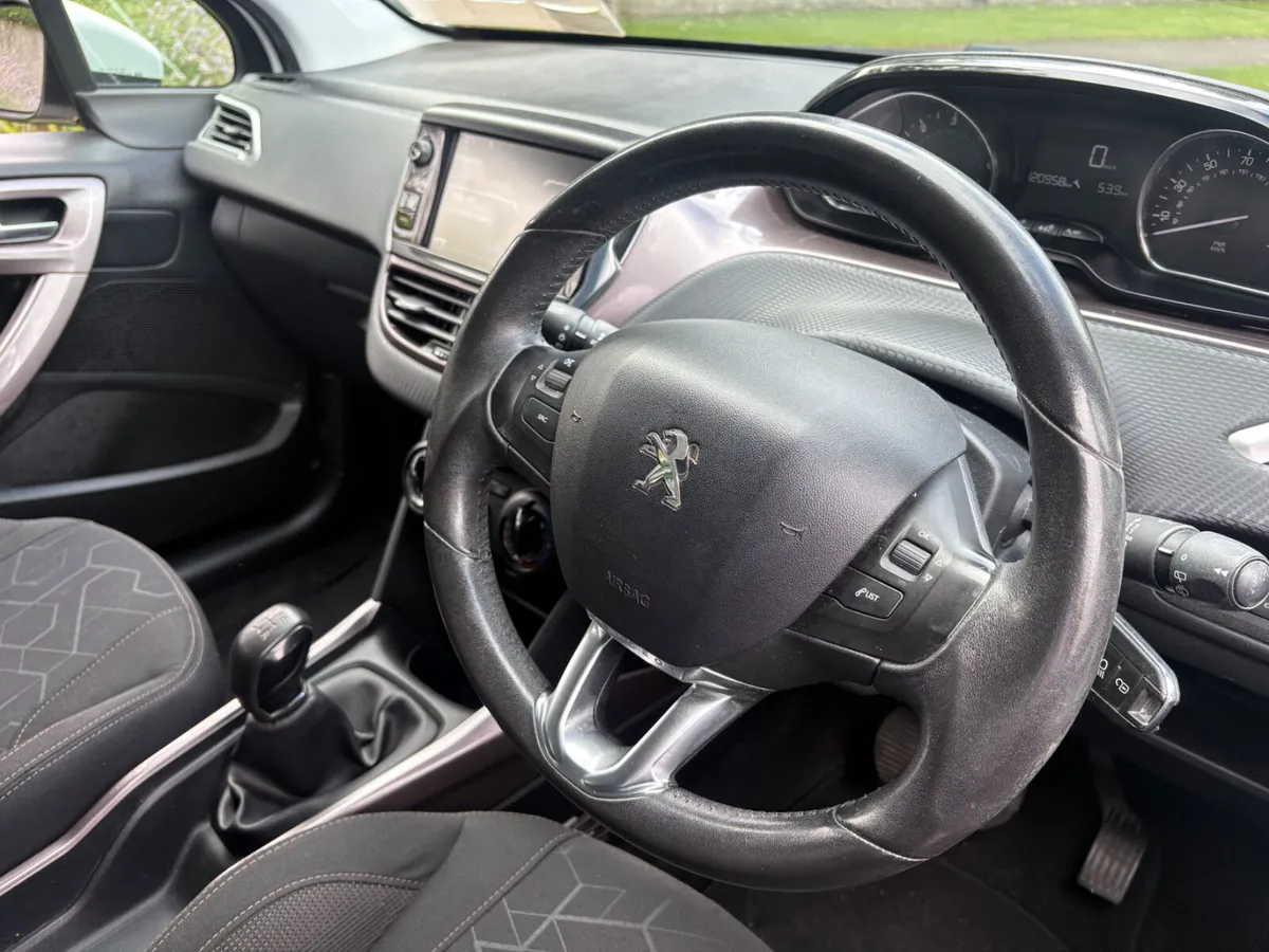 Peugeot 2008 2014 1 owner from new - Image 4