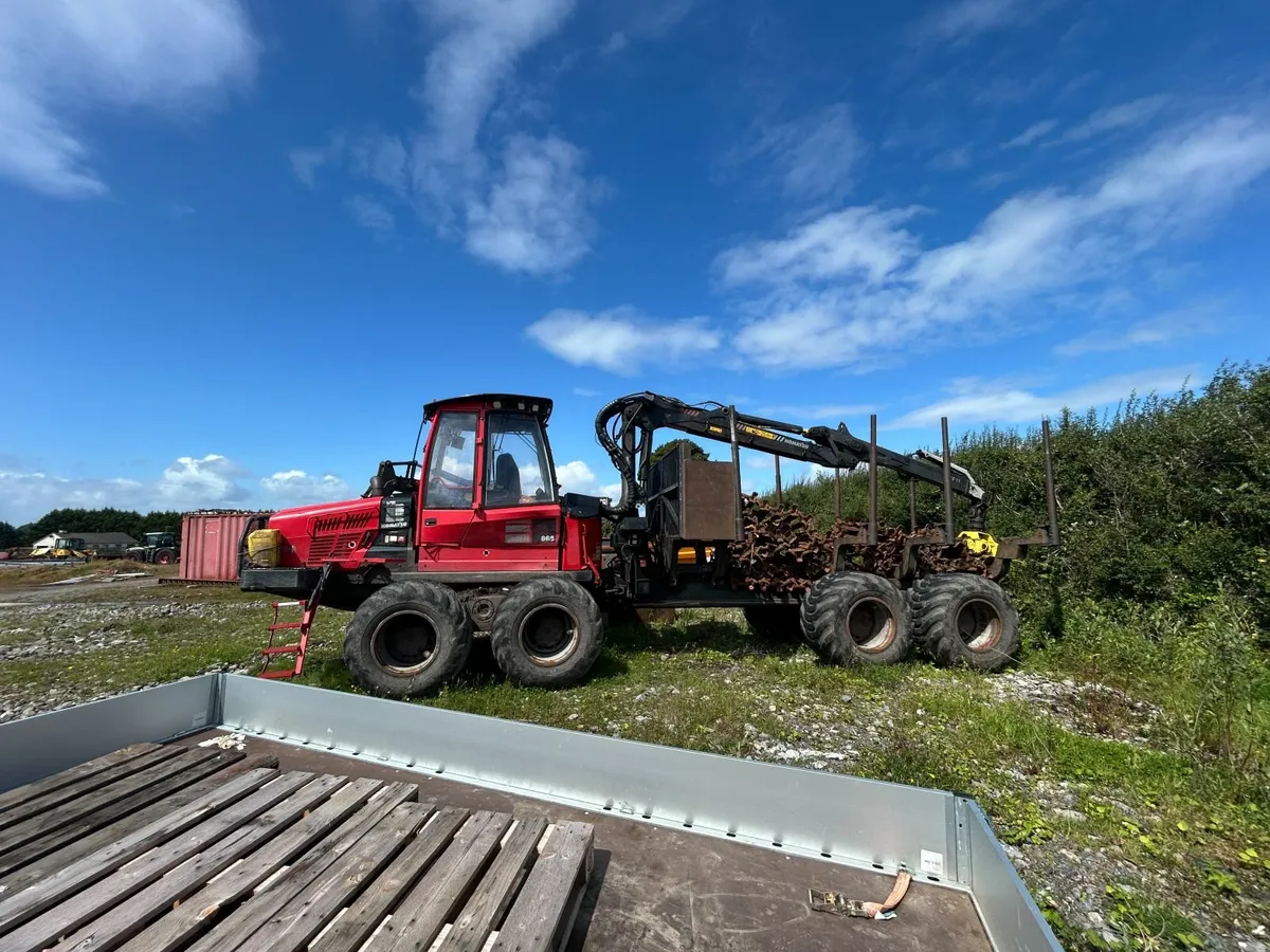 Timber Forwarder - Image 1