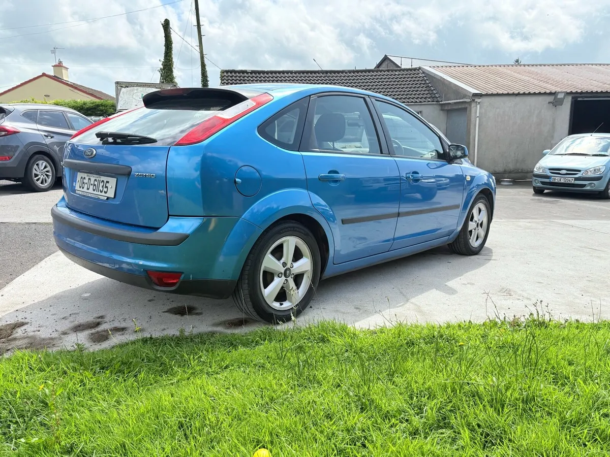 FORD FOCUS 1.4 PETROL NCT 11/25 - Image 4