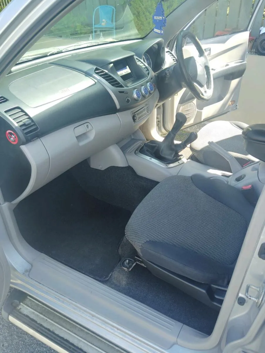 Mitsubishi L200 for sale - Image 2