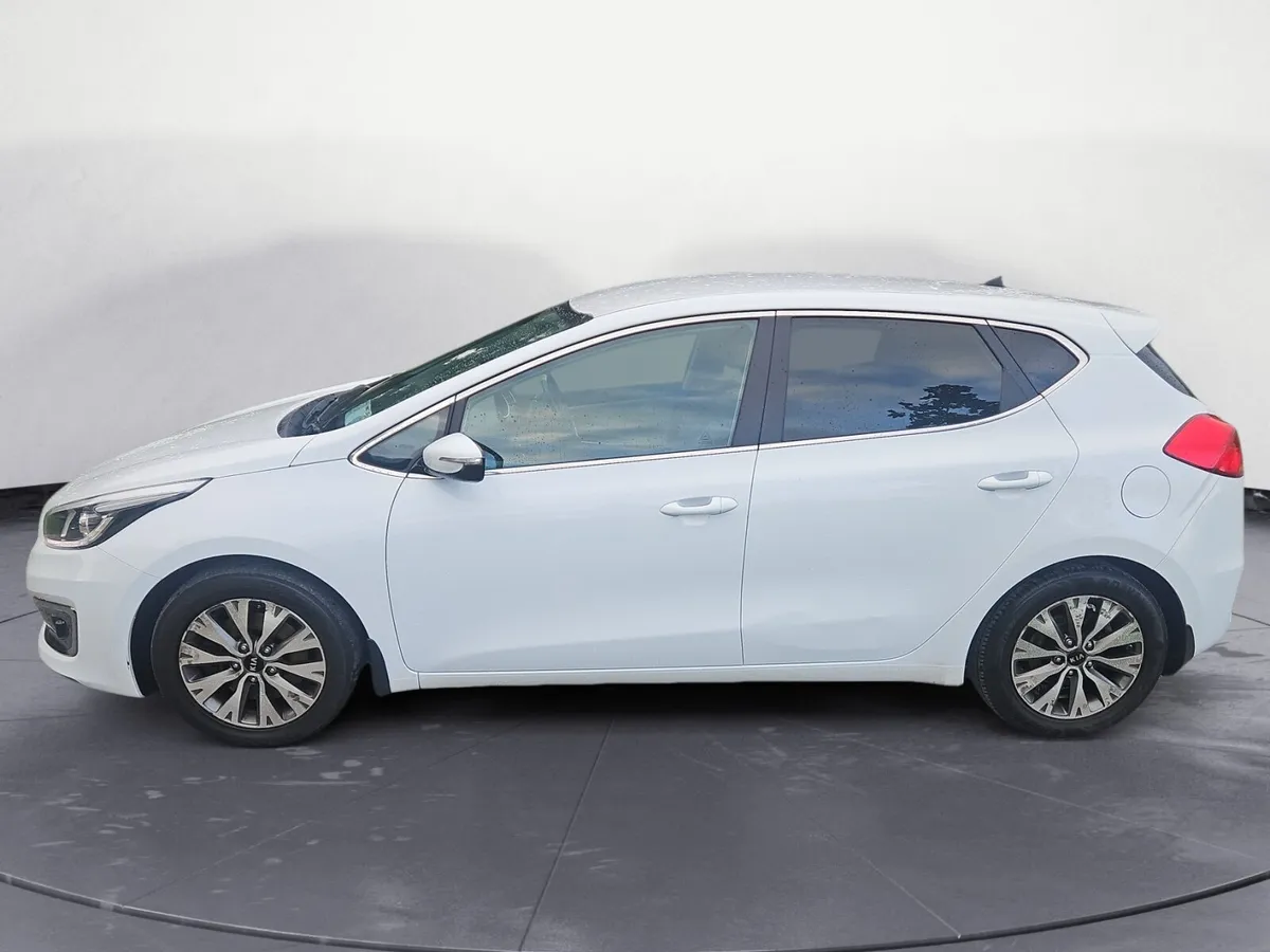 Kia Ceed NCT 3/27 - Image 2