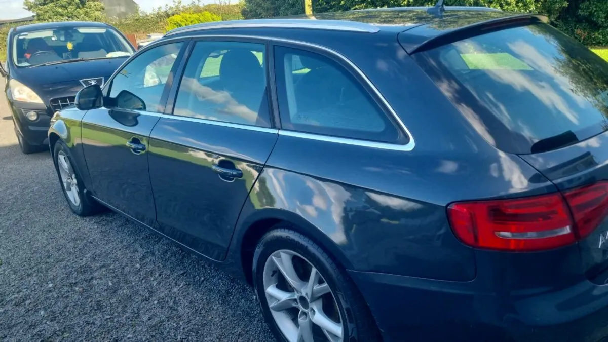 Audi a4 estate - Image 2