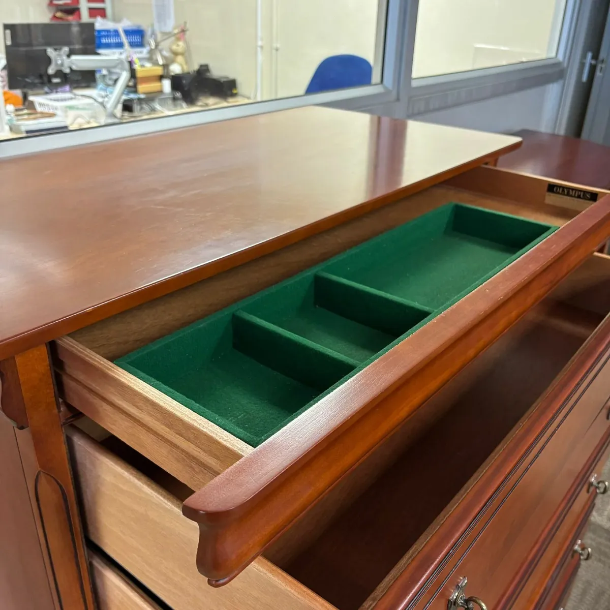 Fabulous mahogany chest of 6 drawers - Image 4