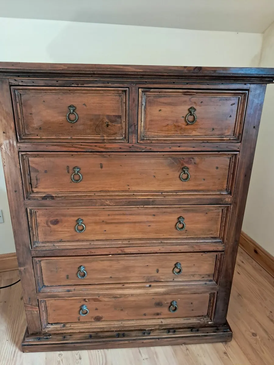 Chest of drawers - Image 1
