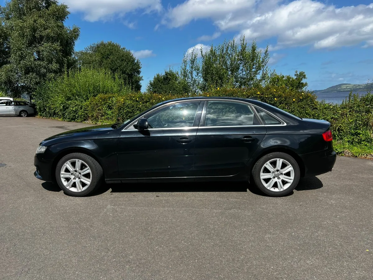 Audi A4 2008 - Image 2