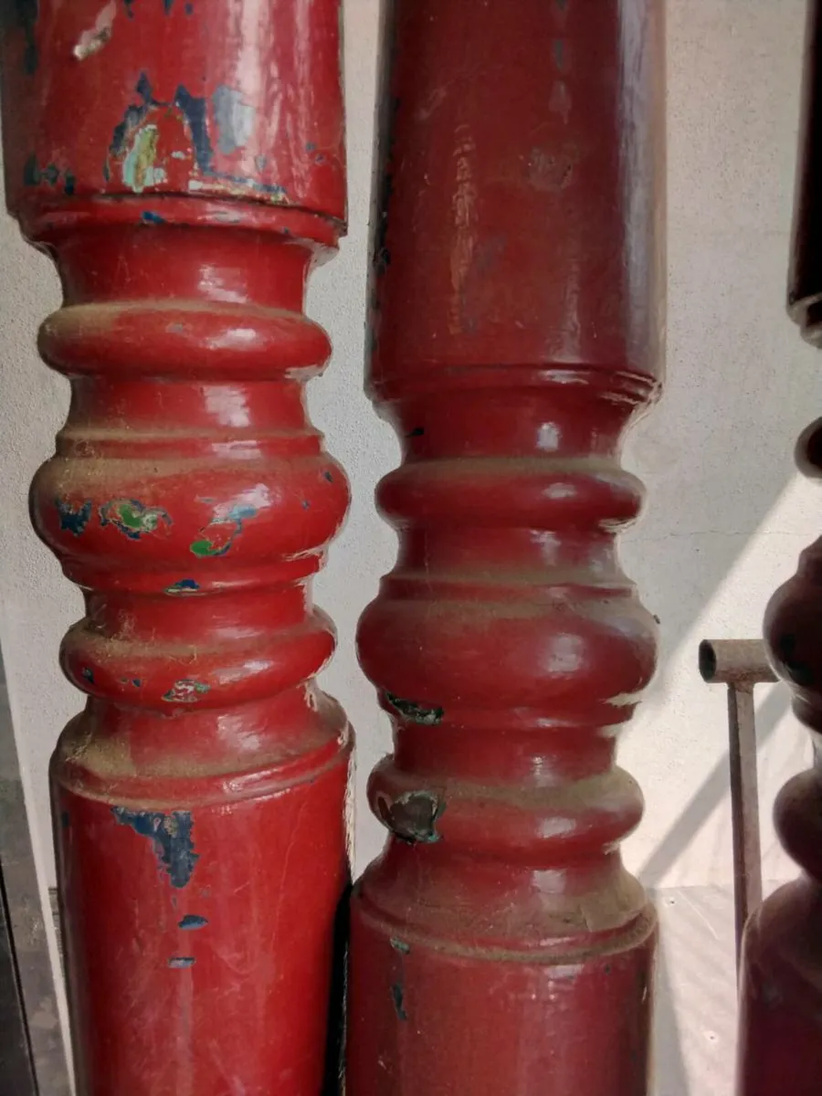 Old pitch pine beams - Image 2