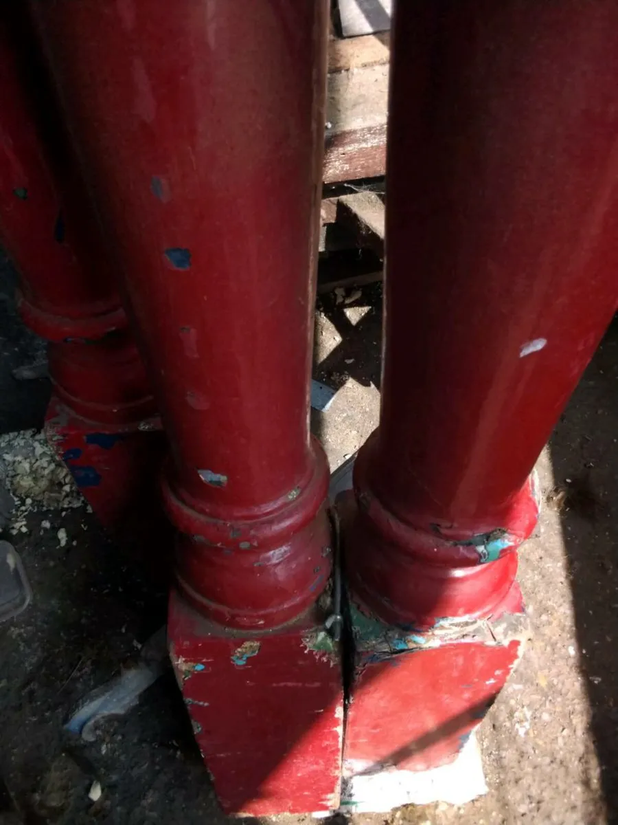 Old pitch pine beams - Image 4