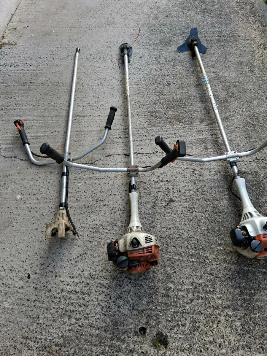 Stihl strimmers x 2 - Image 2